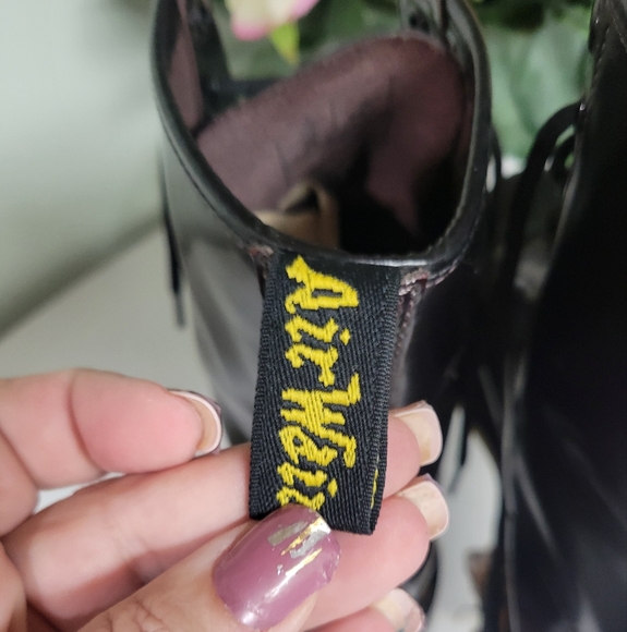 Sale DOC MARTENS DR GENUINE LEATHER OXBLOOD LIKE NEW SIZE 39 8 US - Picture 6 of 11